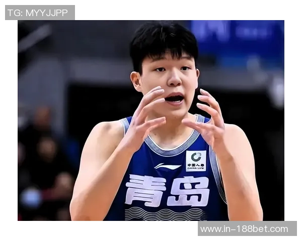 杨瀚森偏爱慢节奏与高位发牌但阿夫迪亚与夏普掌控球权