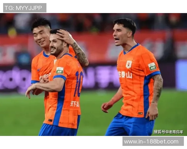 泰山队引入两位外籍助教助力球队发展实现土洋结合新模式